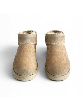UGG Classic Ultra Mini Boot in Sand | Women’s Size 8